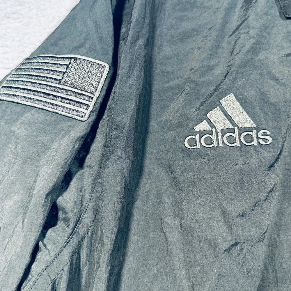 Adidas Indiana Hoosiers Windbreaker Jacket L Green IU Salute to Service Military
